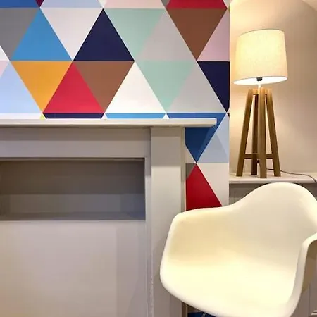 Stylish Studio In Clifton Village בית נופש